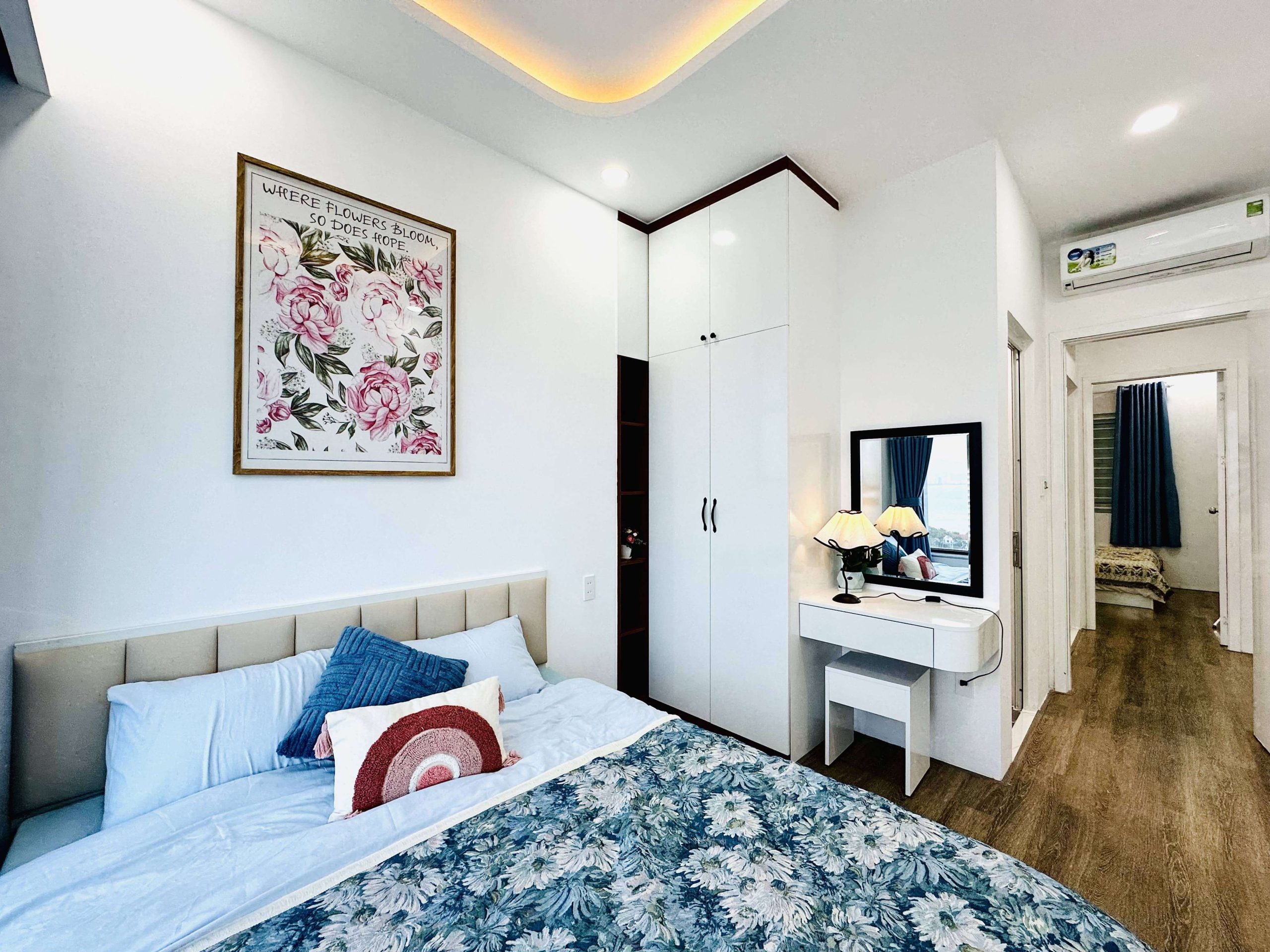 Căn hộ 24 Mường Thanh Viễn Triều Tòa OC2A tầng 30 view biển cực đẹp Căn 24 Mường thanh Viễn Triều toà OC2A tầng 30 view biển cực đẹp