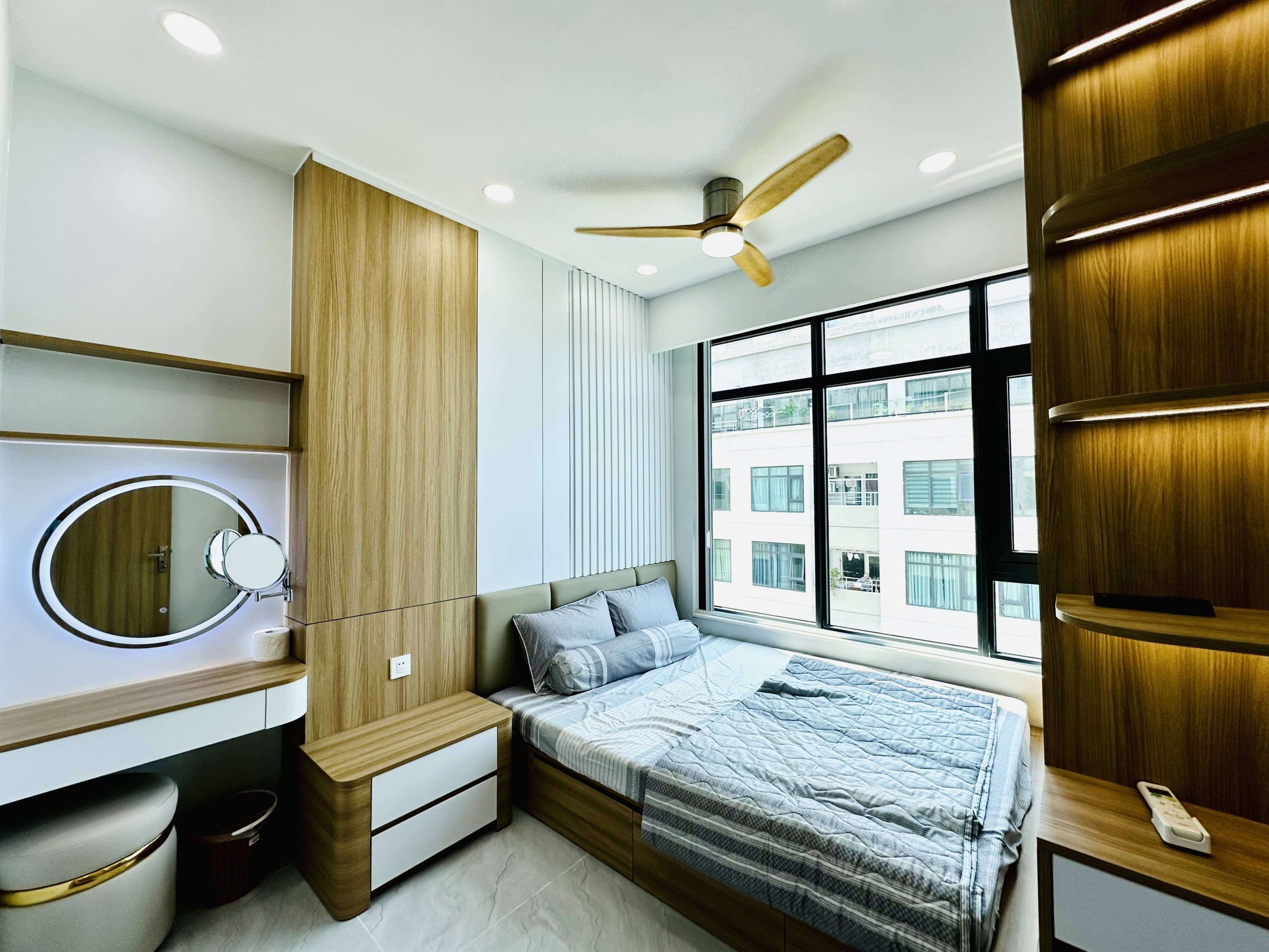 Căn góc 02 Mường Thanh Viễn Triều Tầng 39 Toà OC2B Căn góc 02 Mường Thanh Viễn Triều Tầng 39 Toà OC2B