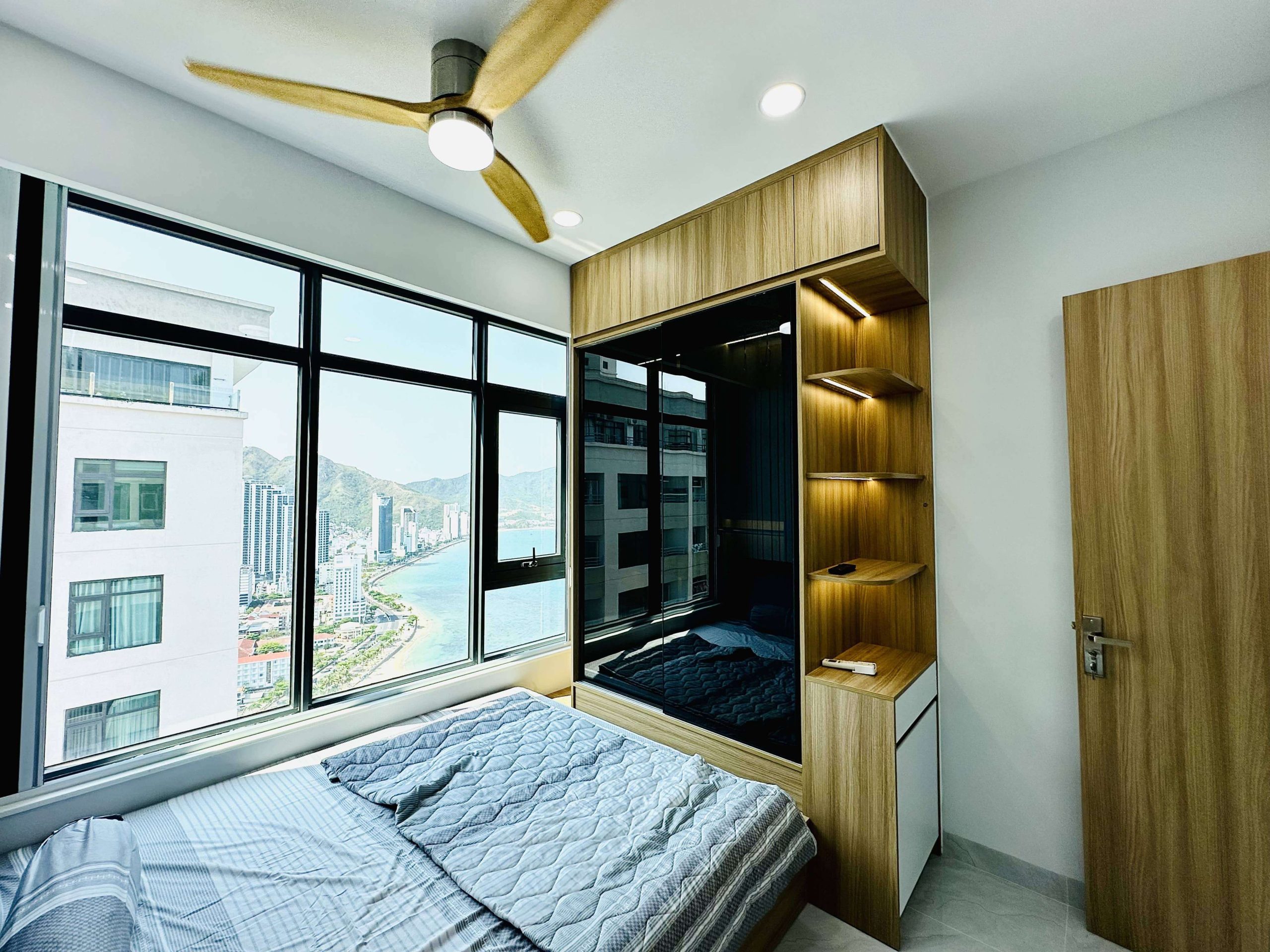 Căn góc 02 Mường Thanh Viễn Triều Tầng 39 Toà OC2B Căn góc 02 Mường Thanh Viễn Triều Tầng 39 Toà OC2B