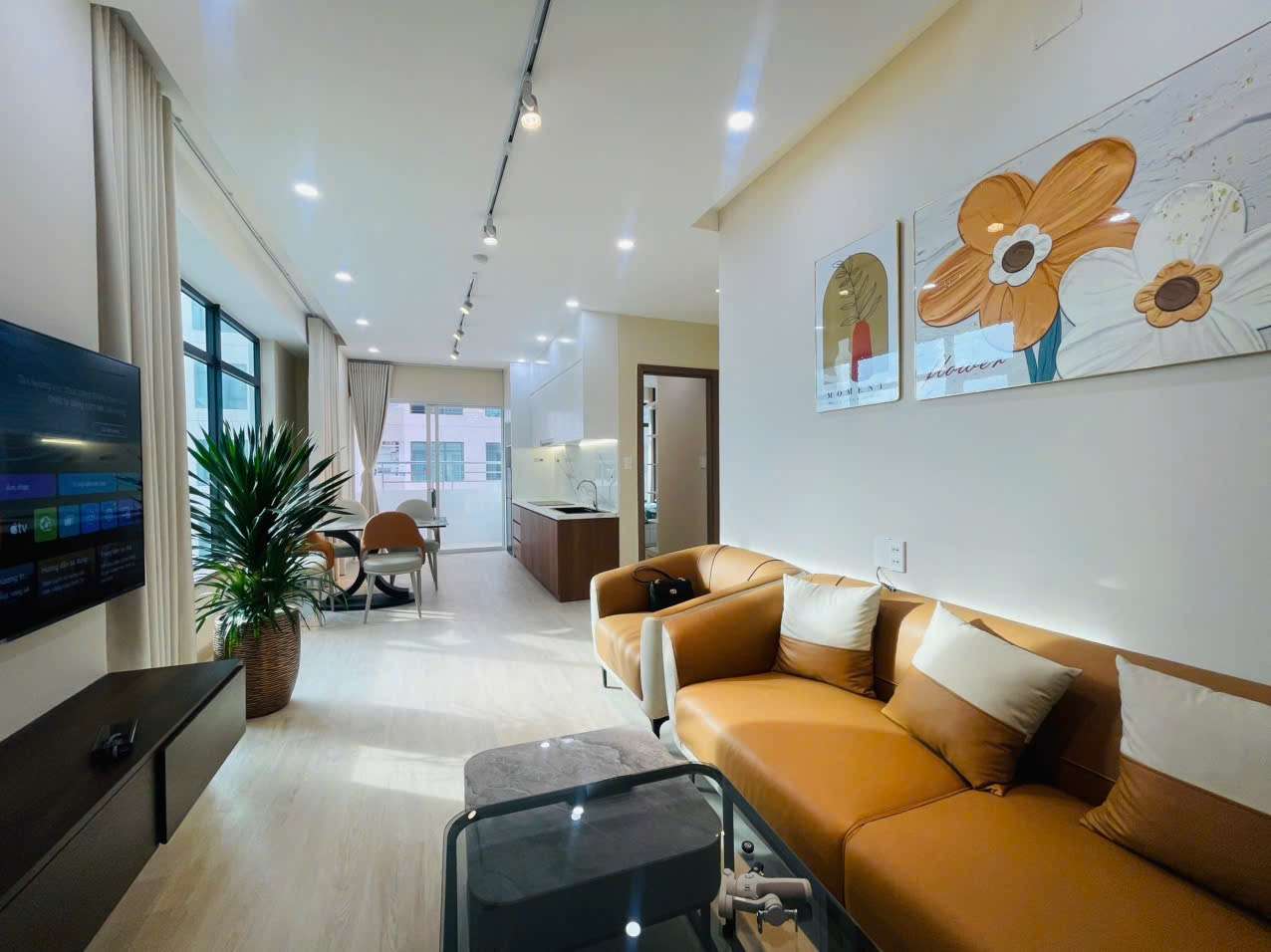 Căn hộ góc 12 Mường Thanh Viễn Triều Tầng 33 Tòa OC2B Căn góc 12 Mường Thanh Viễn Triều Tầng 33 Toà OC2B