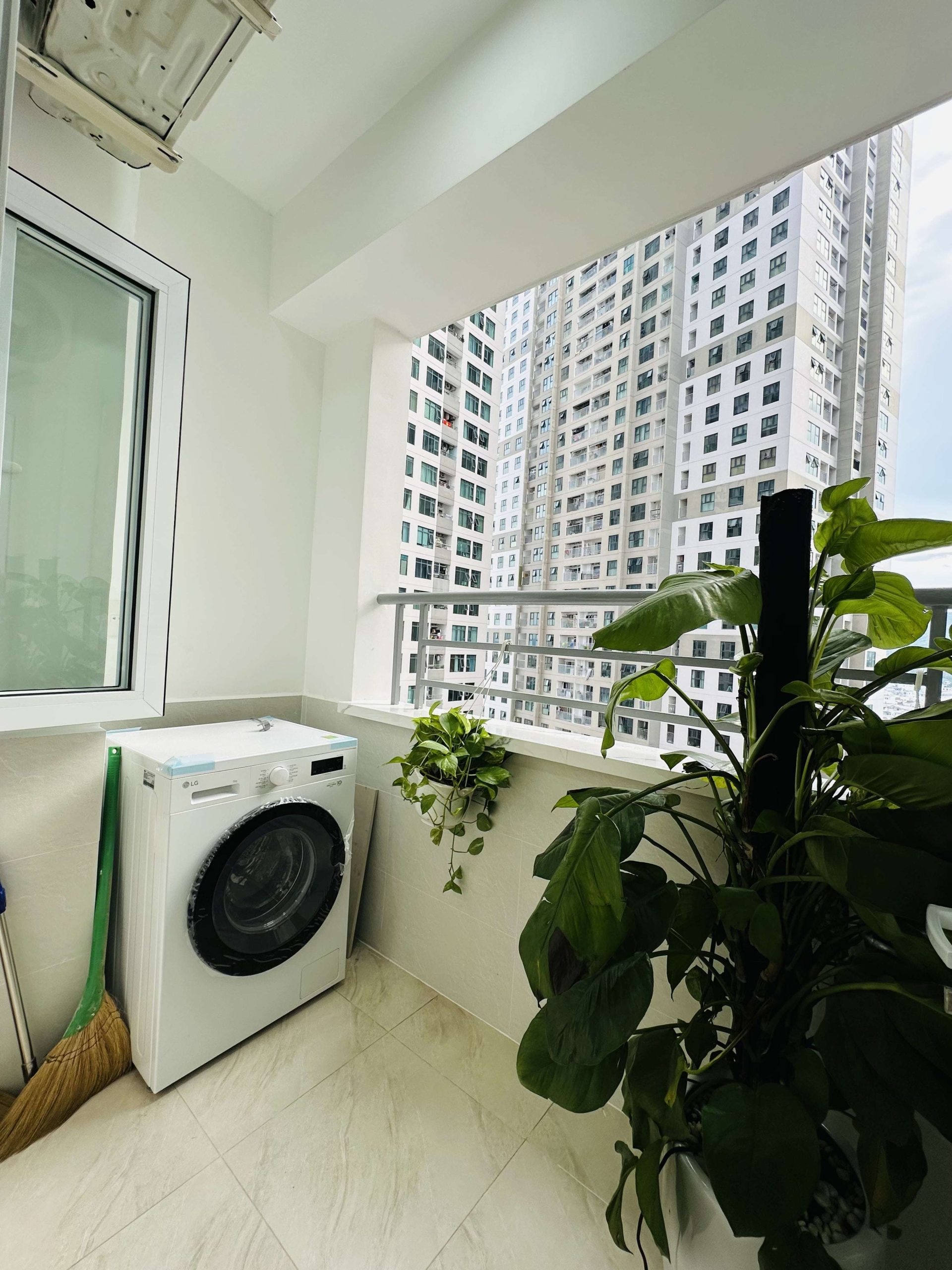 Căn hộ 18 Mường Thanh Viễn Triều Tầng 15 Tòa OC1B Căn hộ 18 Mường Thanh Viễn Triều Tầng 15 Tòa OC1B