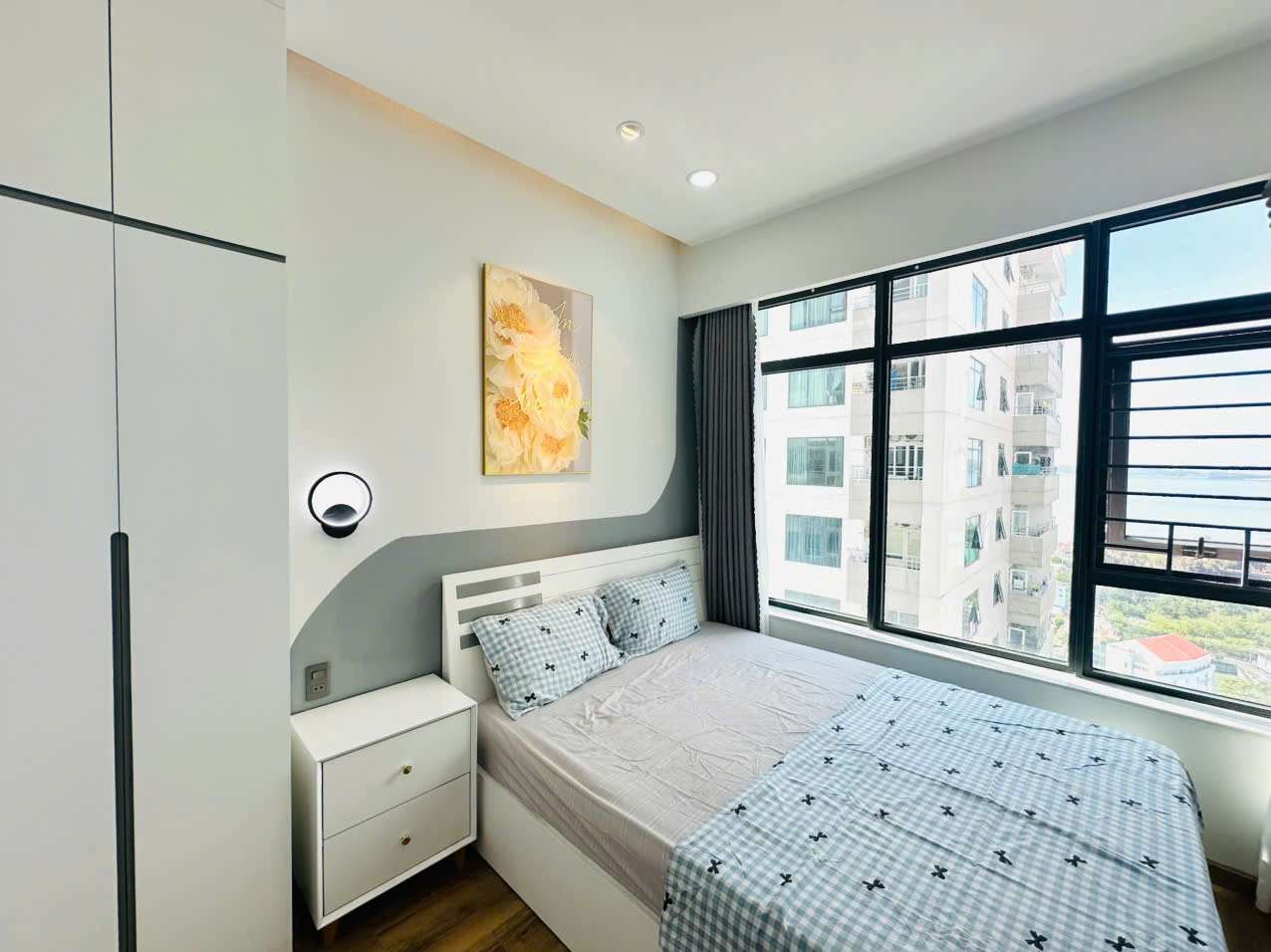 Căn góc 14 Mường Thanh Viễn Triều Tầng 35 Tòa OC1B Căn góc 14 Mường Thanh Viễn Triều Tầng 35 Tòa OC1B