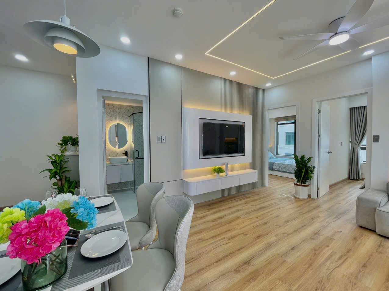 Căn góc 14 Mường Thanh Viễn Triều Tầng 26 Tòa OC1B Căn góc 14 Mường Thanh Viễn Triều Tầng 26 Tòa OC1B