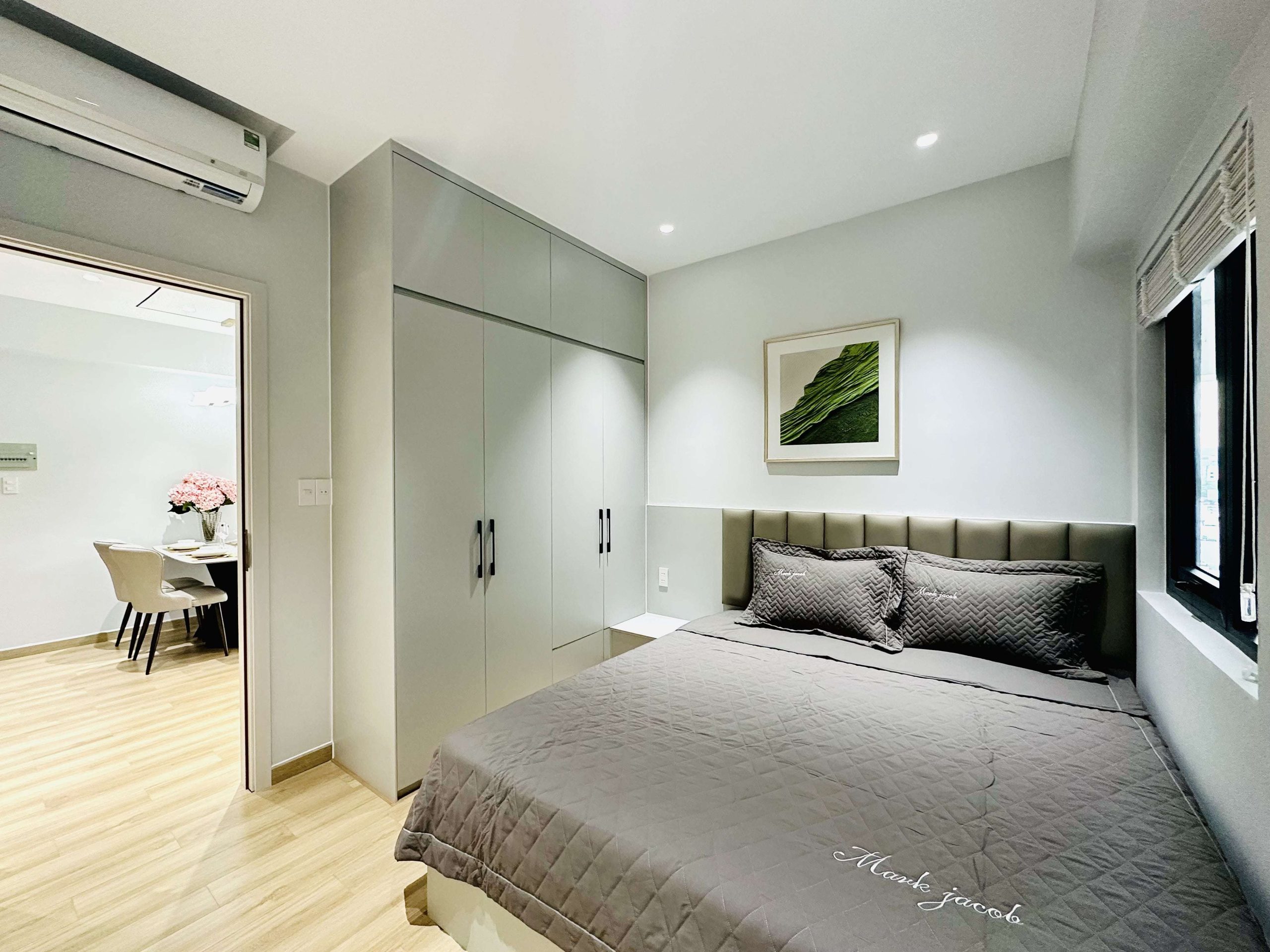 Căn hộ 28 Mường Thanh Viễn Triều Tầng 12A Tòa OC3. Mới, Đẹp và Ban Công To Căn hộ 28 Mường Thanh Viễn Triều Tầng 12A Tòa OC3. Mới, Đẹp và Ban Công To